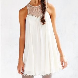 Anthropologie Chiffon Beaded Glynda Trapeze Dress